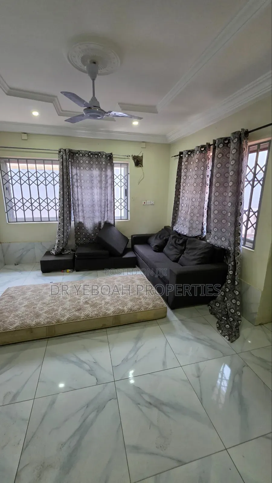 3bdrm Duplex in Spintex Com 18:-  3, Baatsona Total for rent