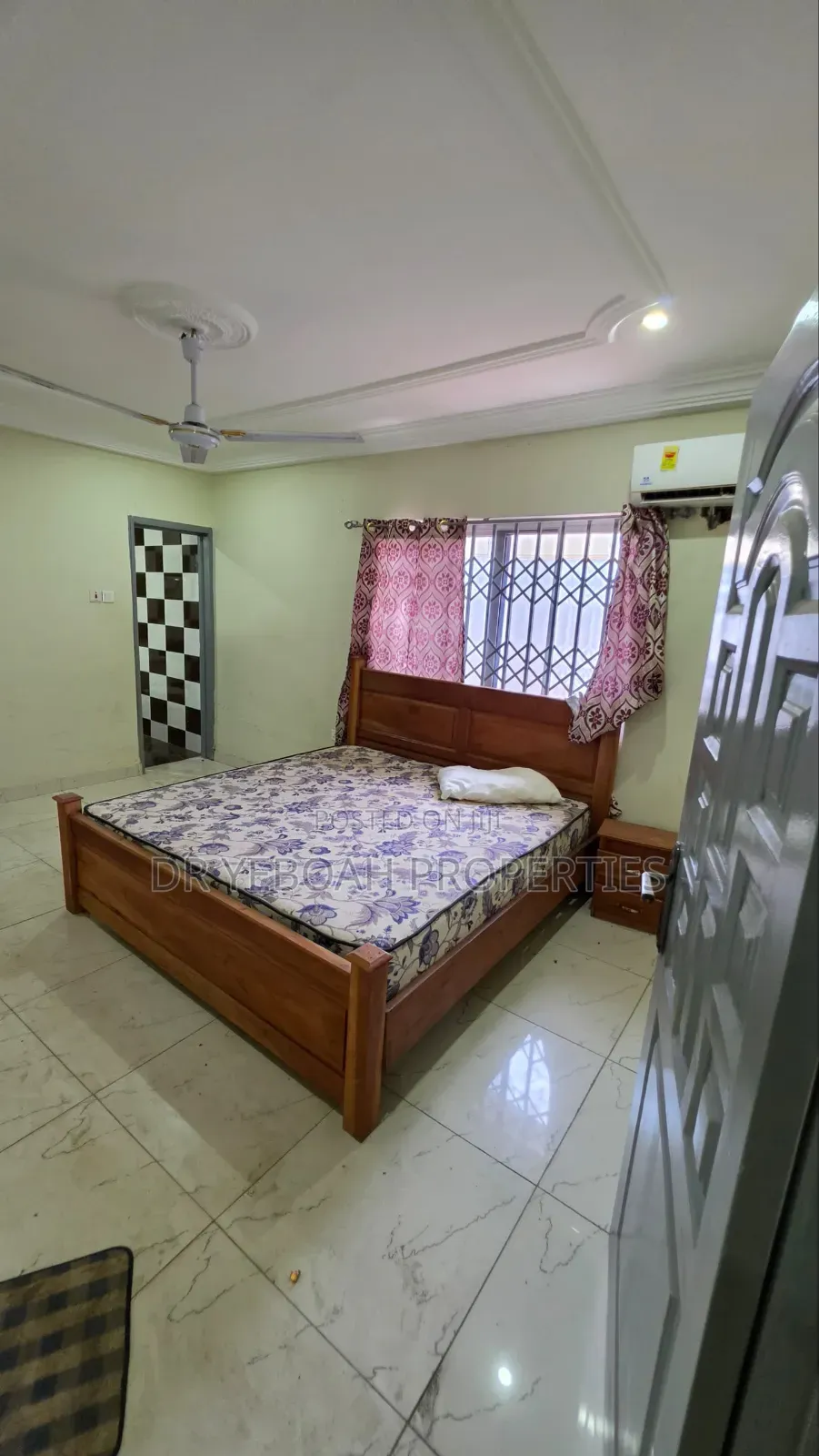 3bdrm Duplex in Spintex Com 18:-  3, Baatsona Total for rent