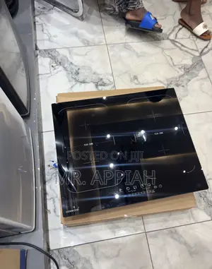 Sleek Kenwood 60cm 2 + 2 Inbuilt Tempered Glass Hob(Black)