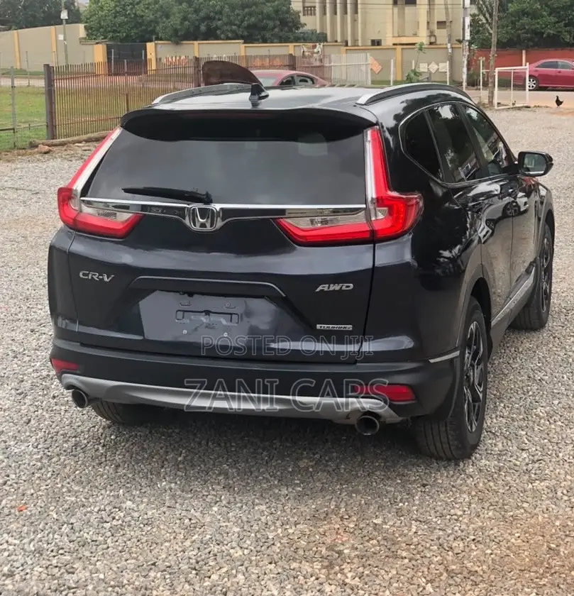 Honda CR-V Touring AWD 2018 Black