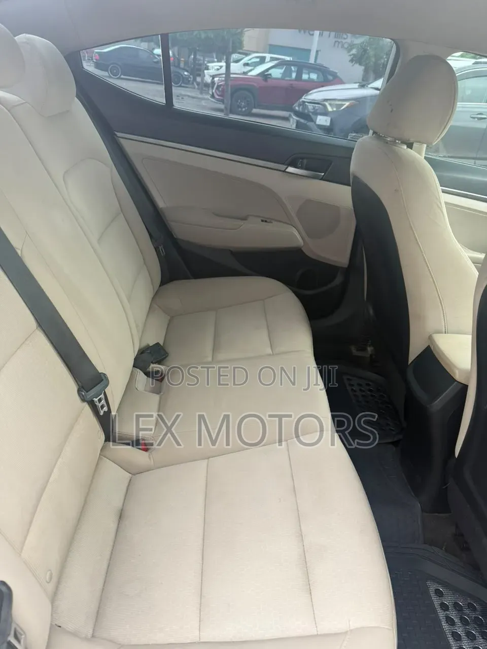 Hyundai Elantra 2018 White