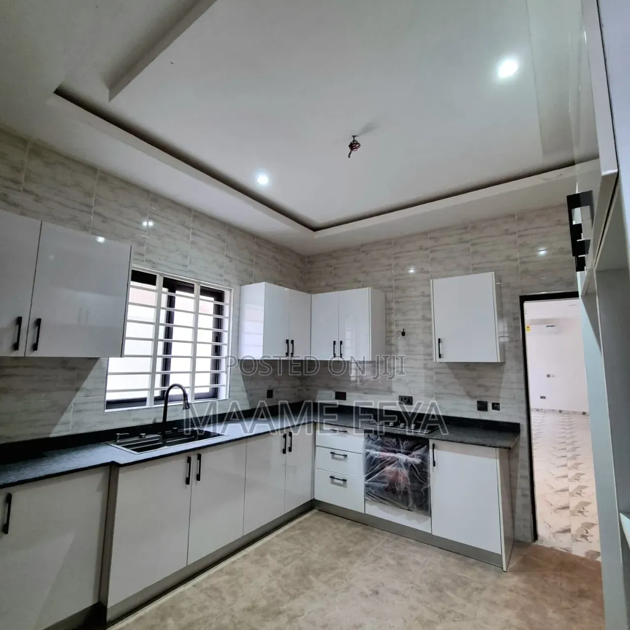 4bdrm House in Spintex, Accra Metropolitan for sale