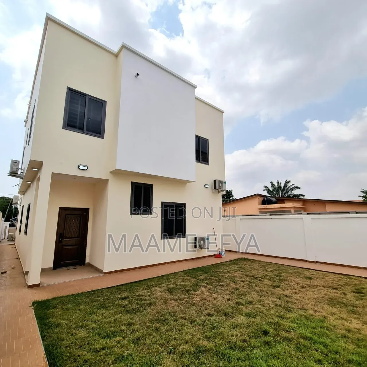 4bdrm House in Spintex, Accra Metropolitan for sale