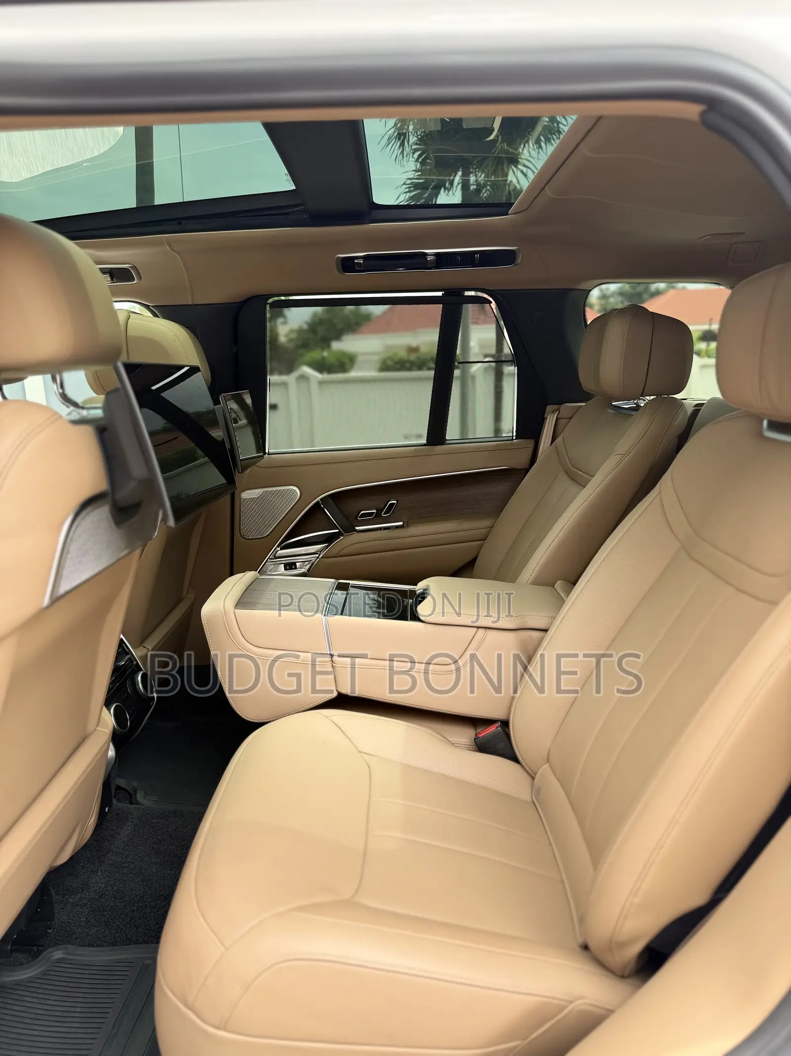 Land Rover Range Rover Vogue 2024 White