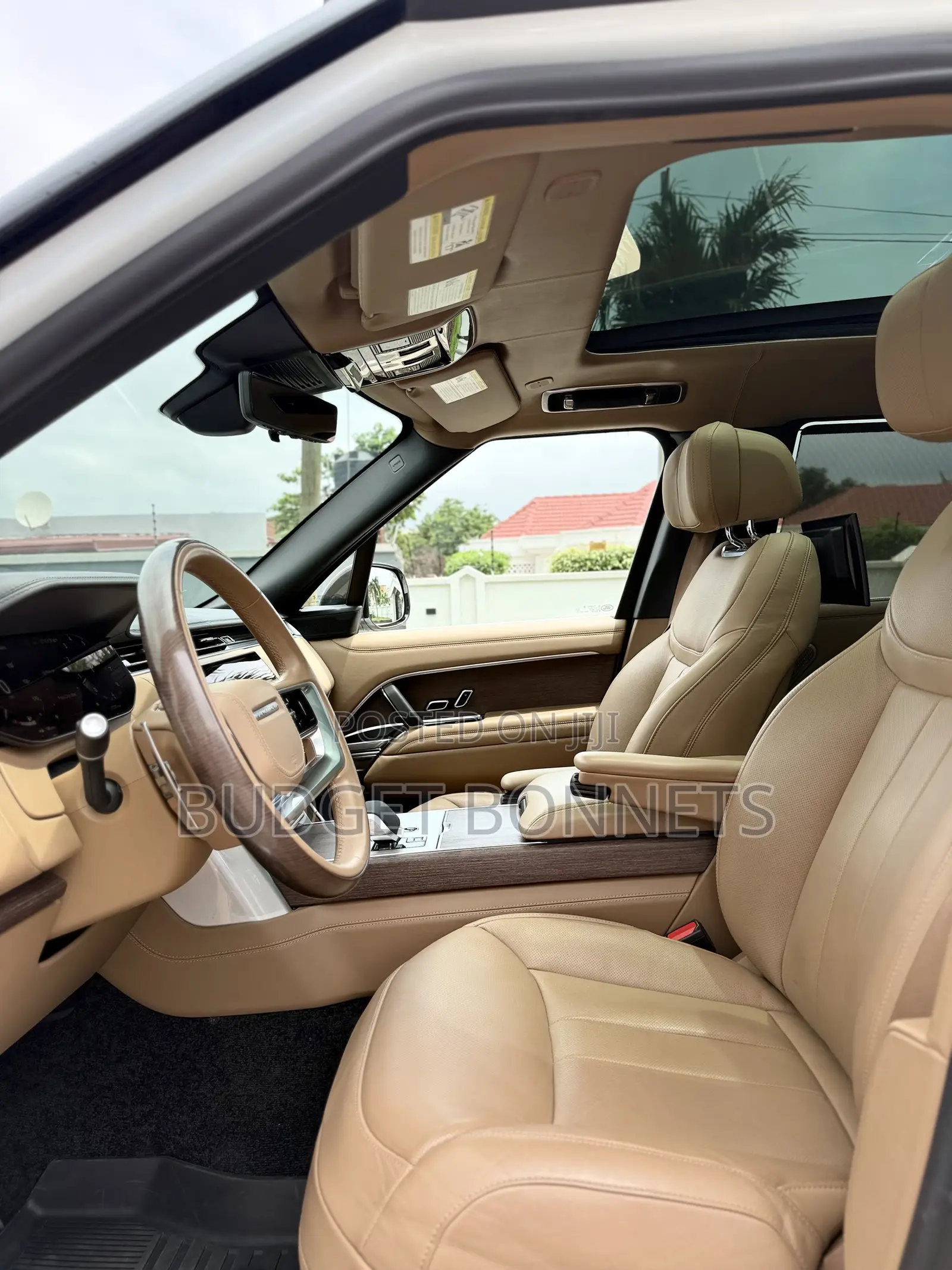 Land Rover Range Rover Vogue 2024 White