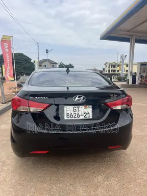 Hyundai Elantra 2013 Black