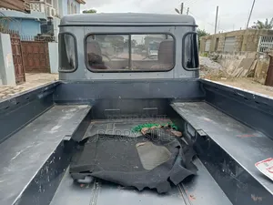 Land Rover Defender 1999 Gray