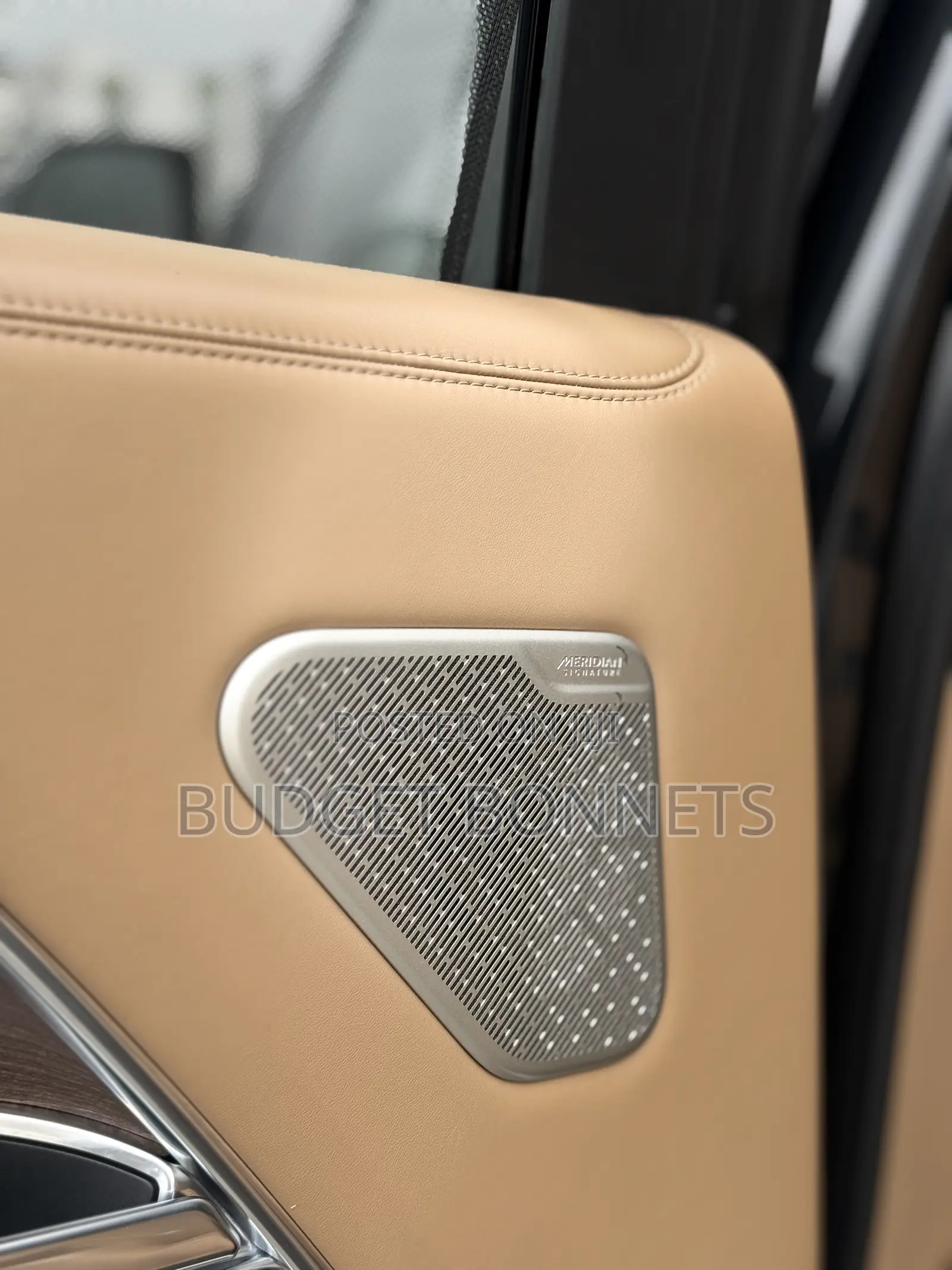 Land Rover Range Rover Vogue 2024 Black