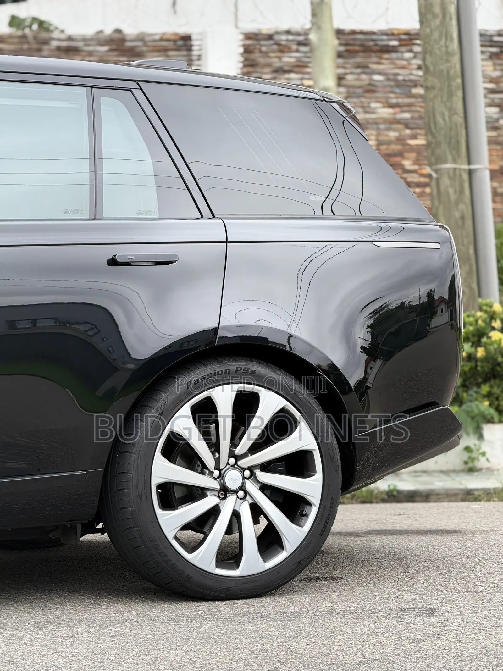 Land Rover Range Rover Vogue 2024 Black