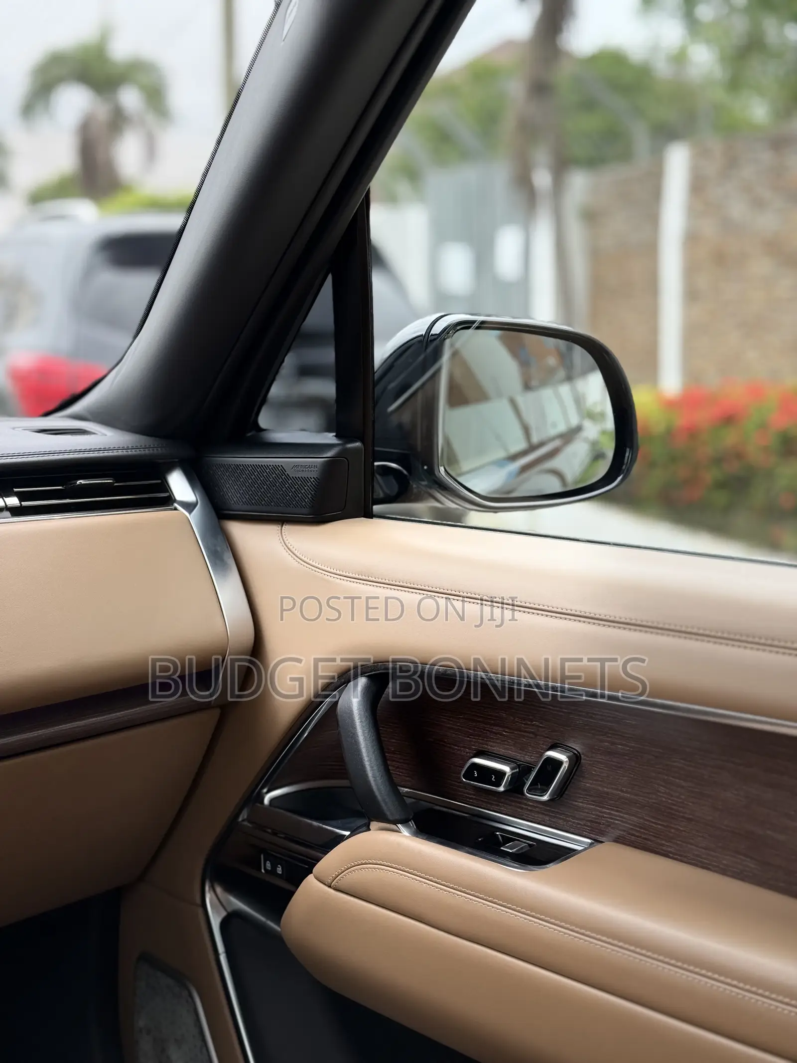 Land Rover Range Rover Vogue 2024 Black