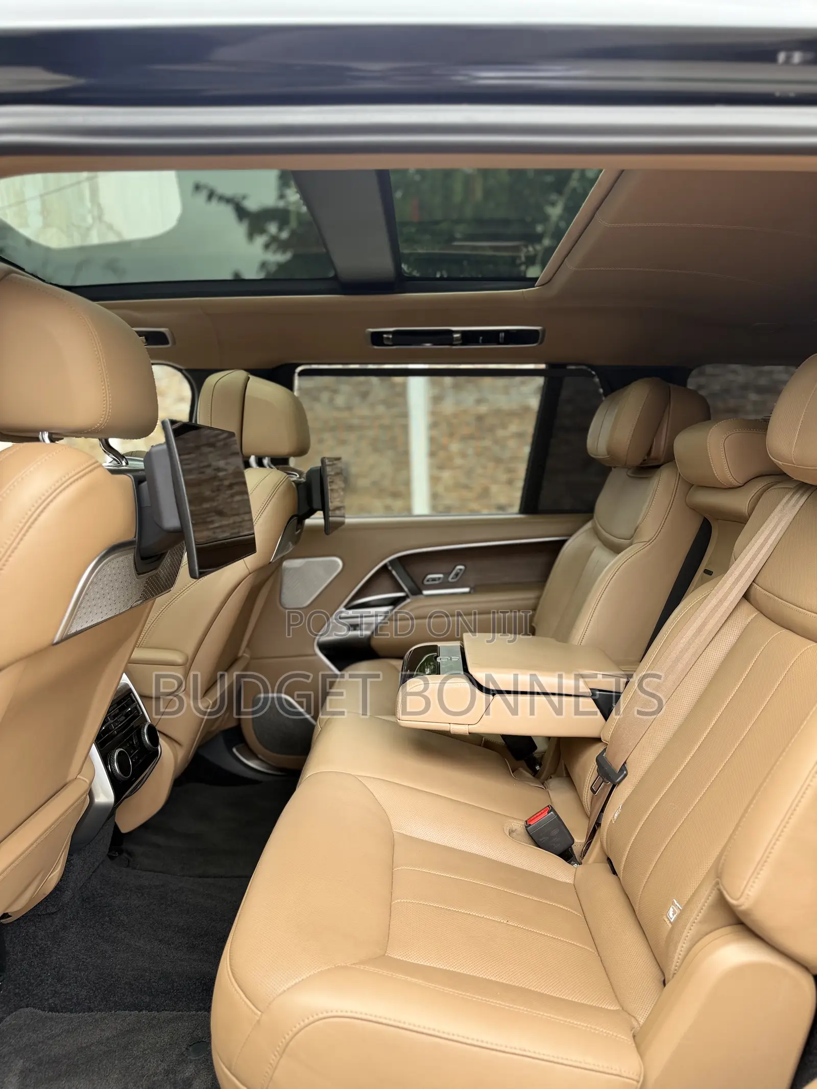 Land Rover Range Rover Vogue 2024 Black