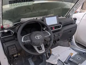 Toyota Raize Dashboard