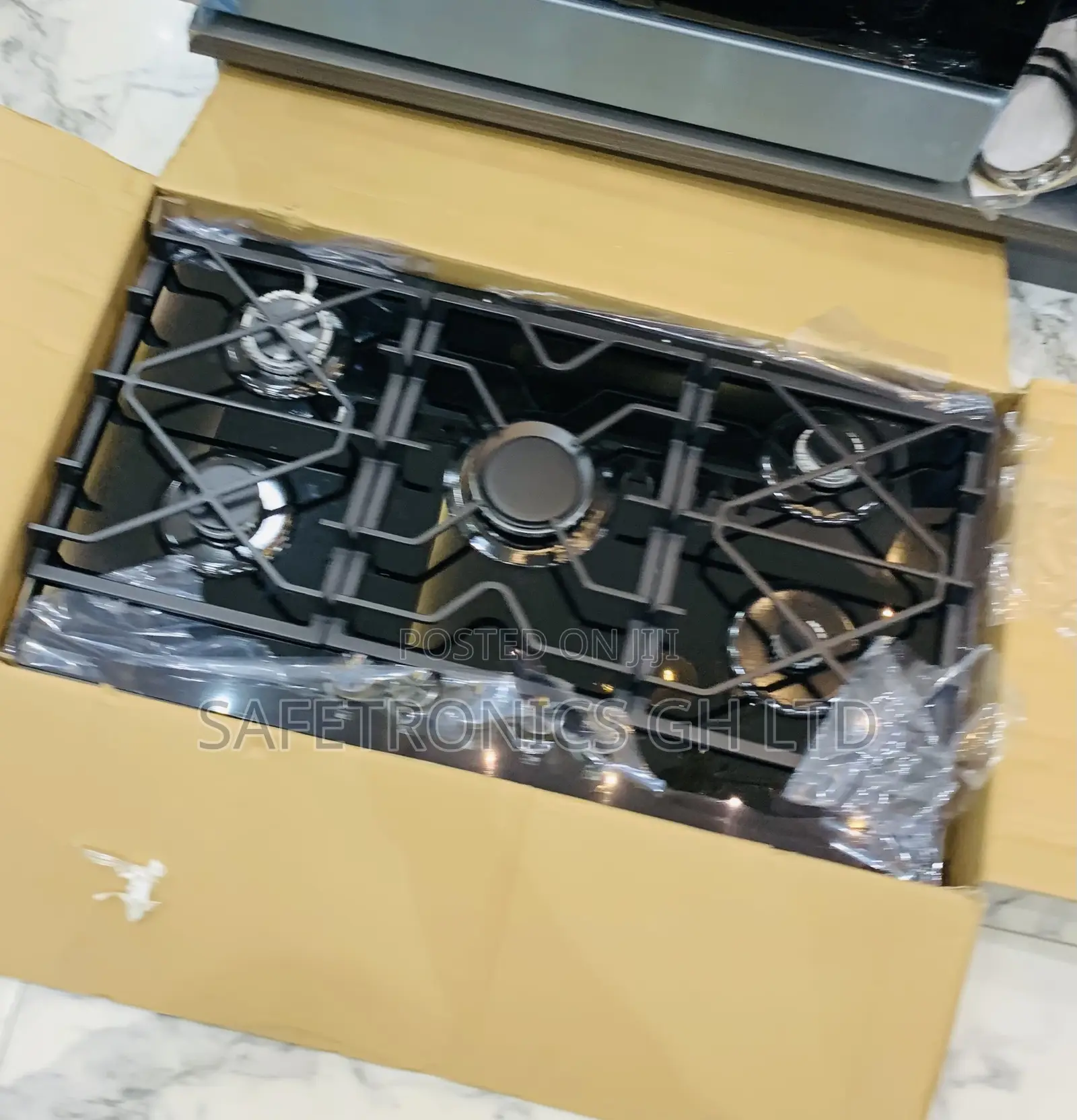 Try Perfect Sleek Kenwood 5-Burner Built-in Gas Hobs (90cm / 75cm):