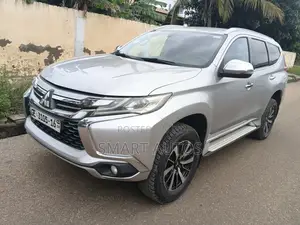 Mitsubishi Pajero V80 3.5 V6 GL/GLS 2016 Silver