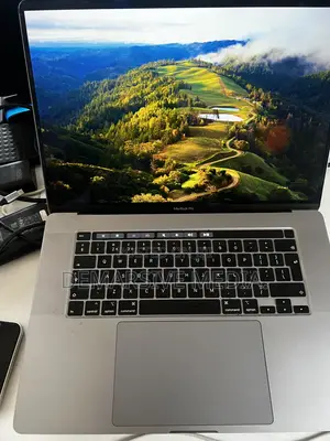 Laptop Apple MacBook Pro 16GB Intel Core i9 SSD 500GB