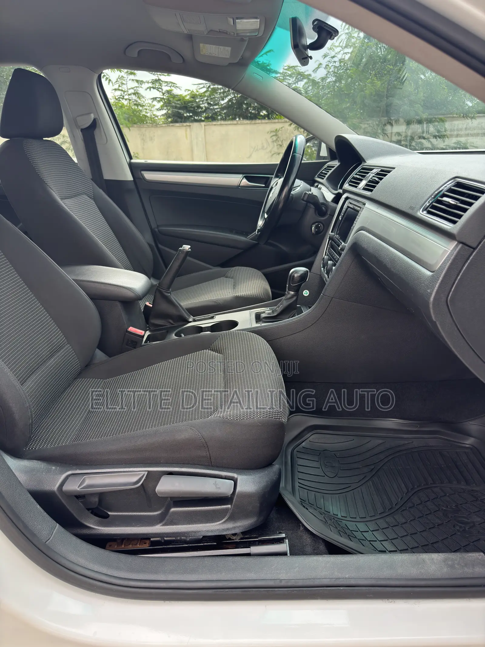 Volkswagen Passat 2016 White