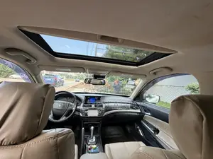 Honda Crosstour 2013 White