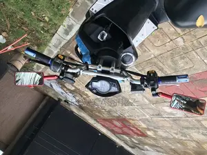 Piaggio Scooter 2025 Blue