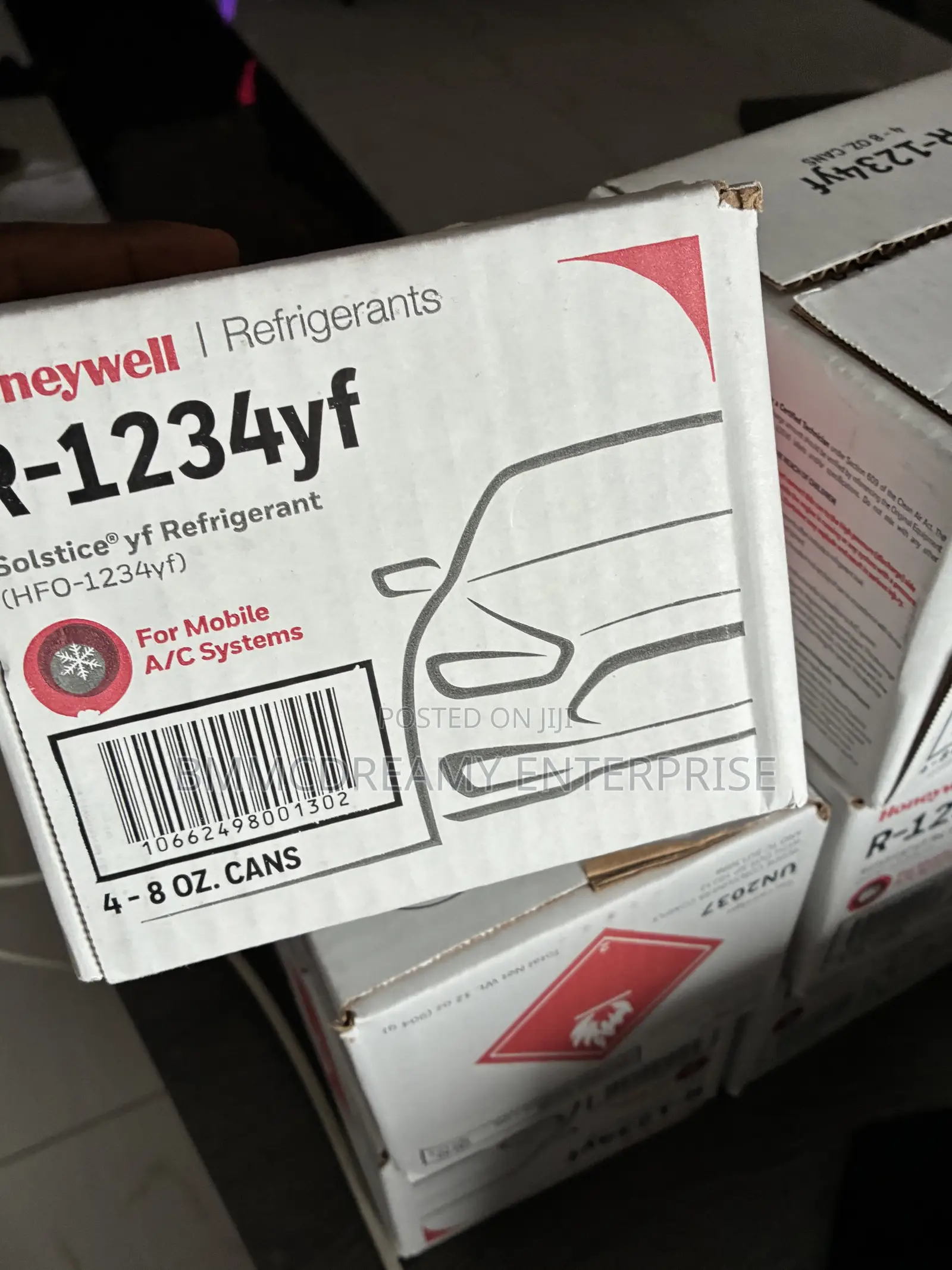 Honeywell R1234yf Hfo-1234yf Automotive Refrigerant - 8oz Can - 4 Pack