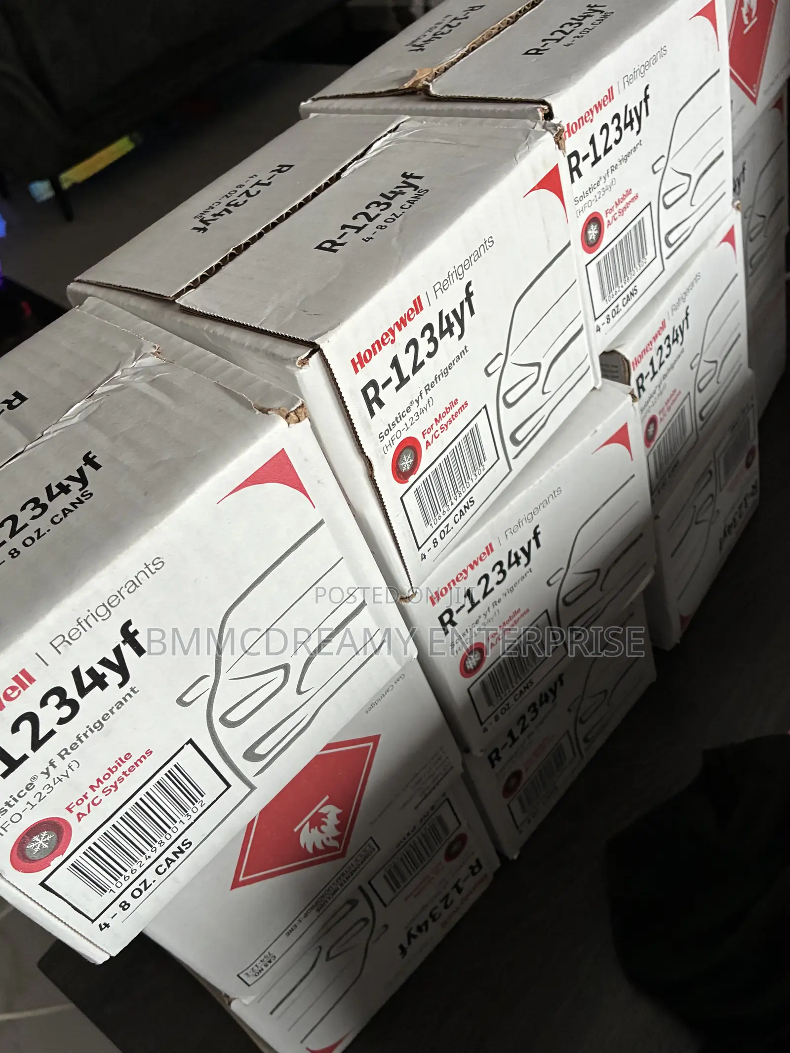 Honeywell R1234yf Hfo-1234yf Automotive Refrigerant - 8oz Can - 4 Pack