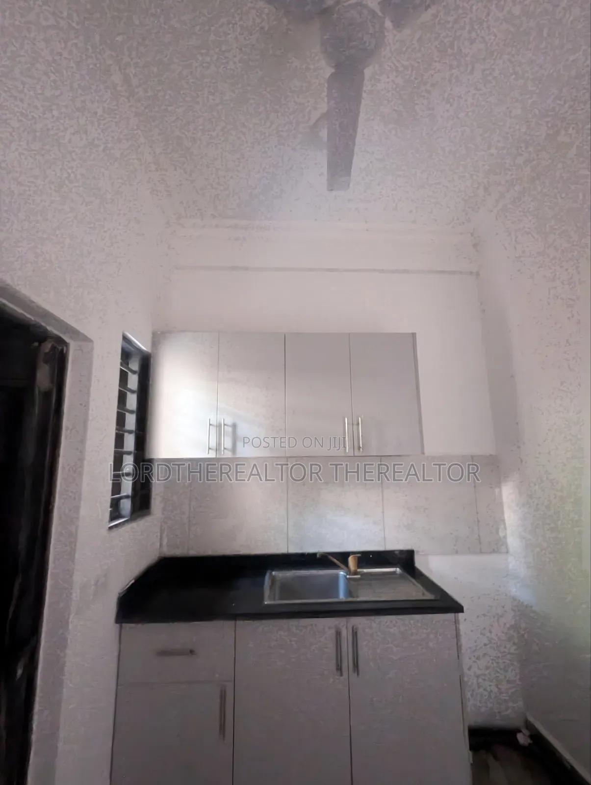 2bdrm Apartment in Pokuase for rent