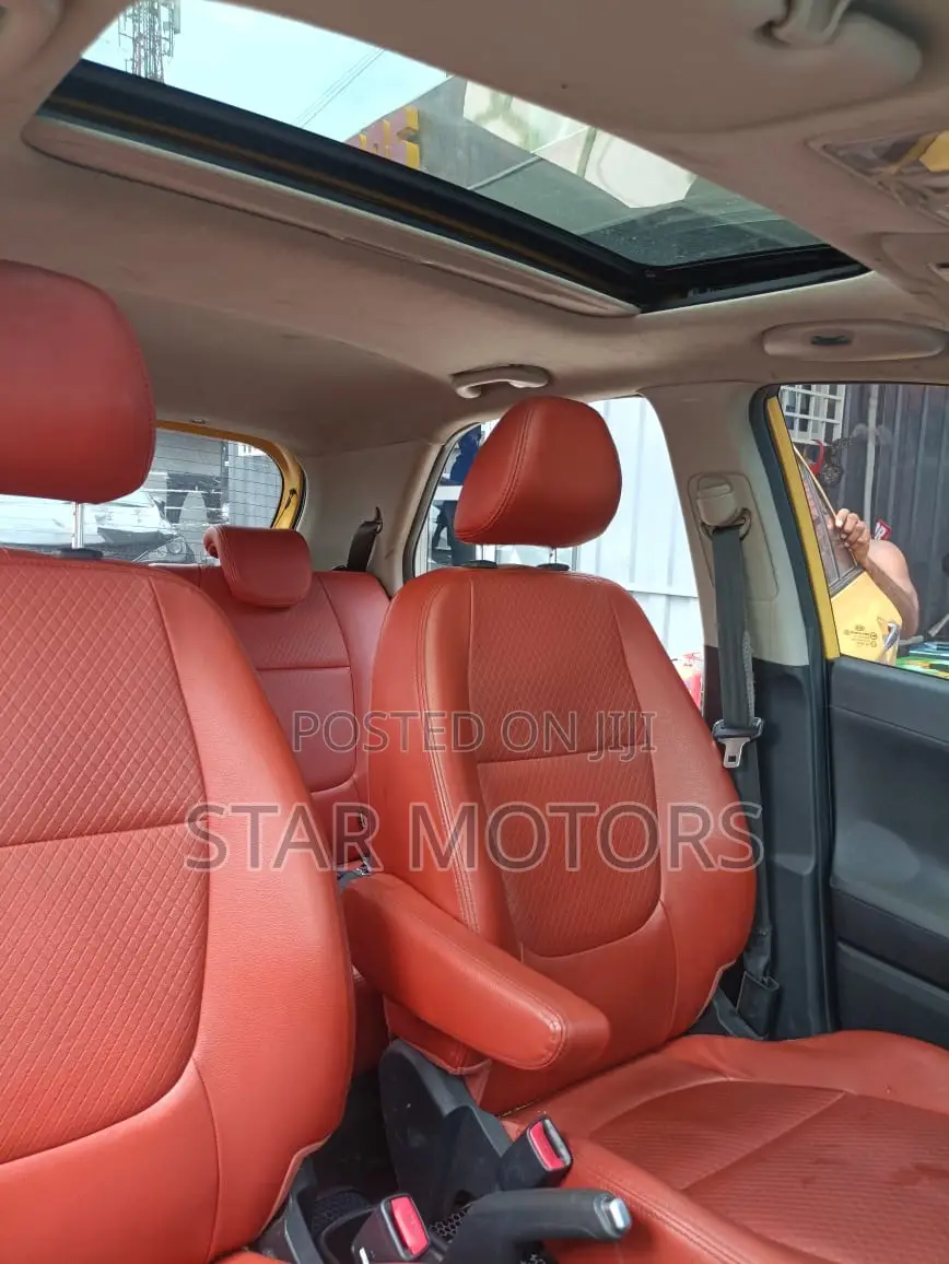 Kia Morning 2016 Yellow
