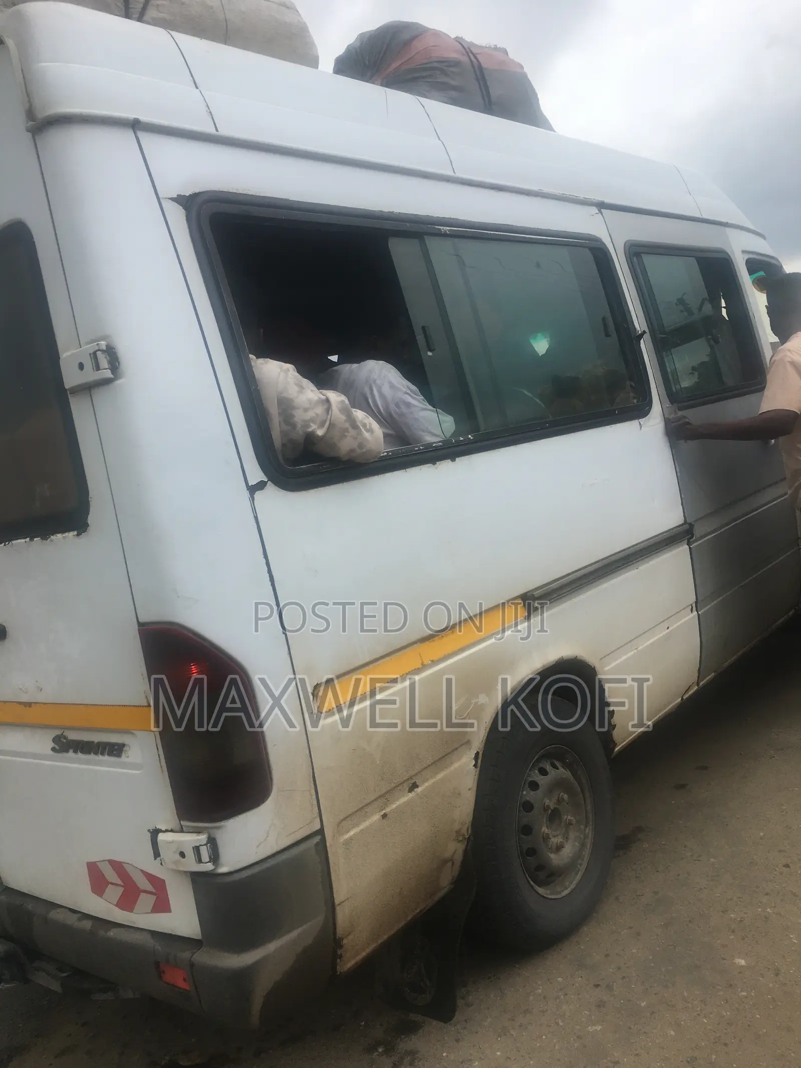 Mercedes-Benz Sprinter 2005 White
