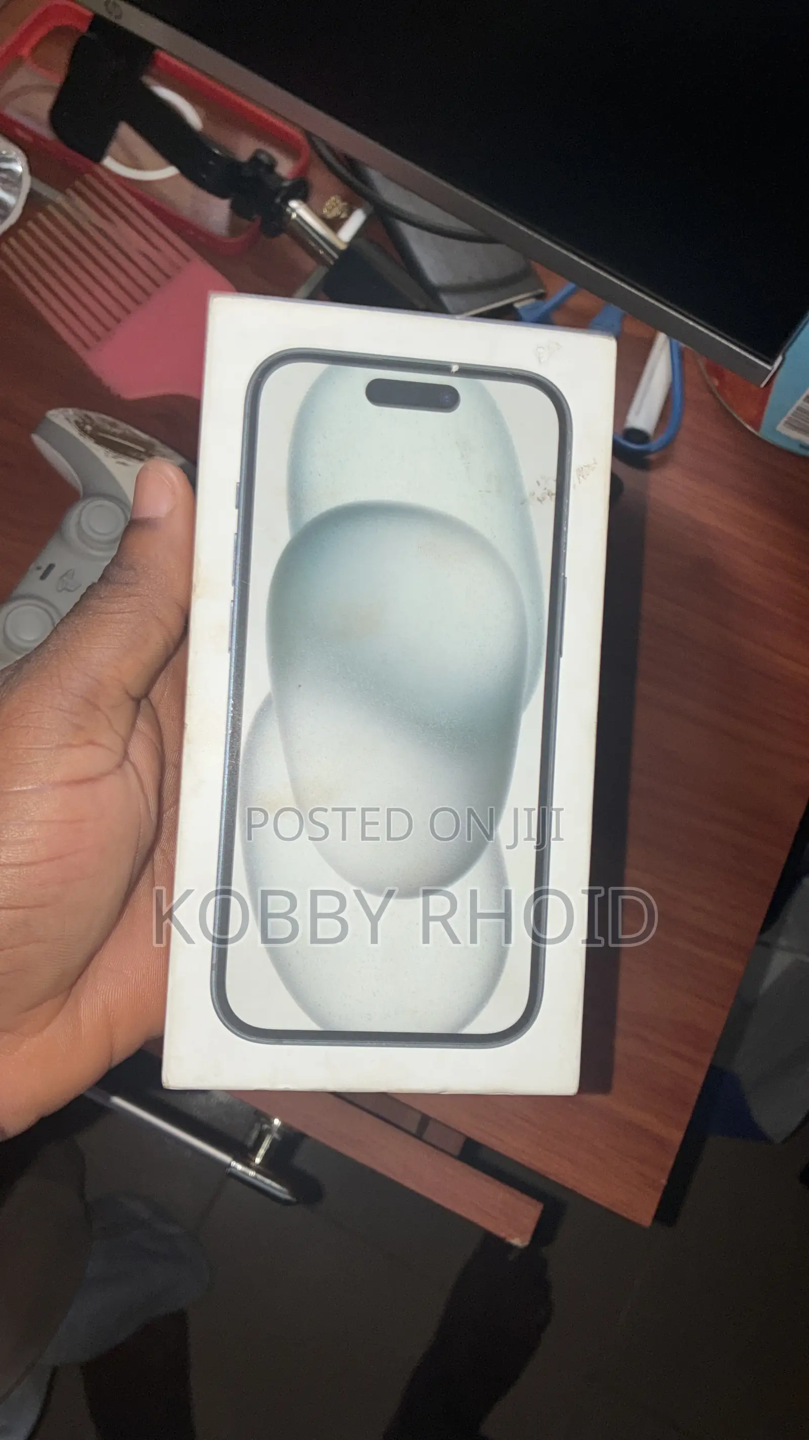 New Apple iPhone 15 128 GB Black