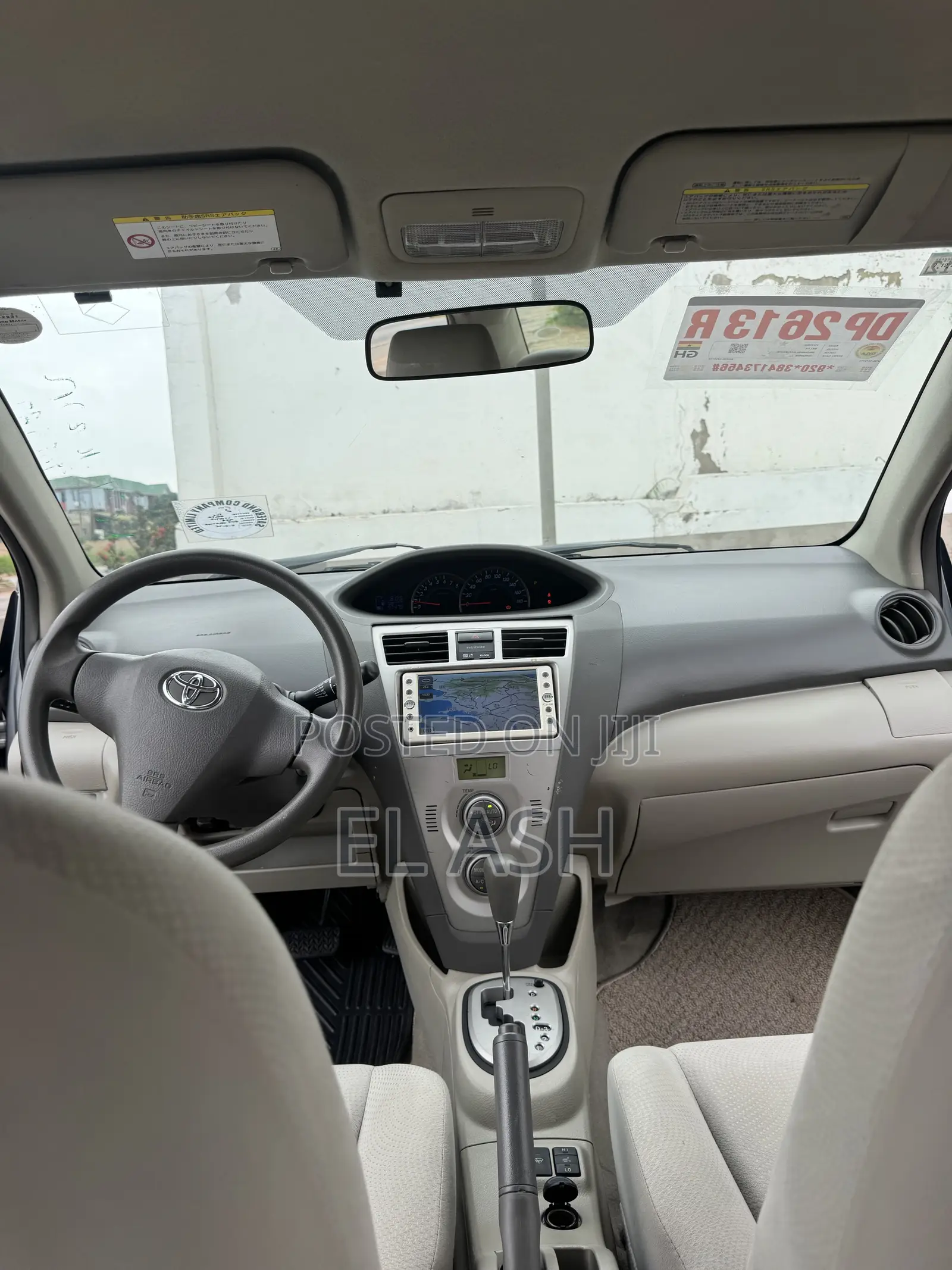 Toyota Belta 2010 Silver