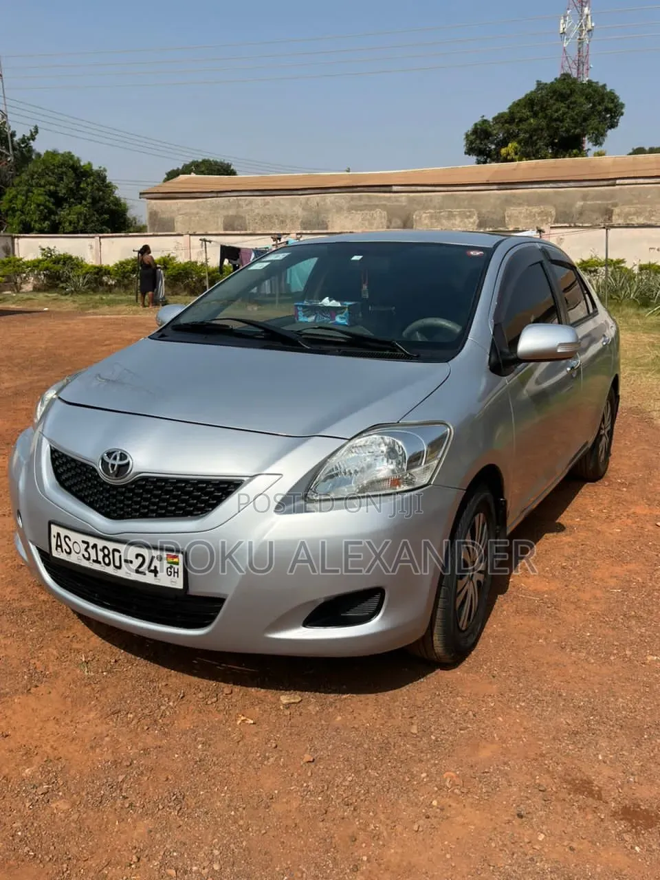 Toyota Belta 2011 Silver
