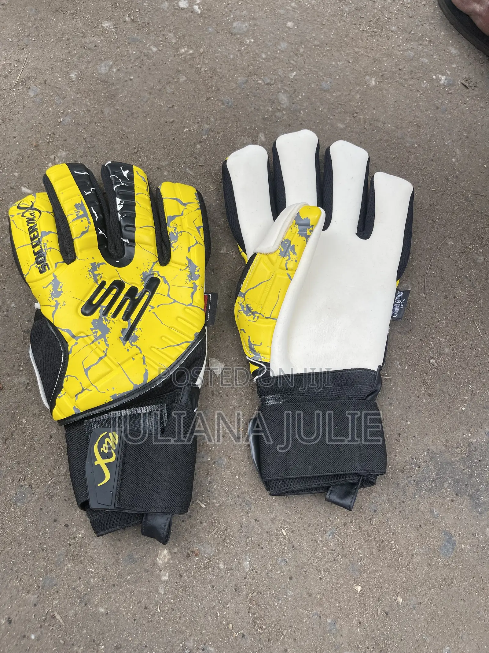 Original Goalkeeper Gloves at Cool Price