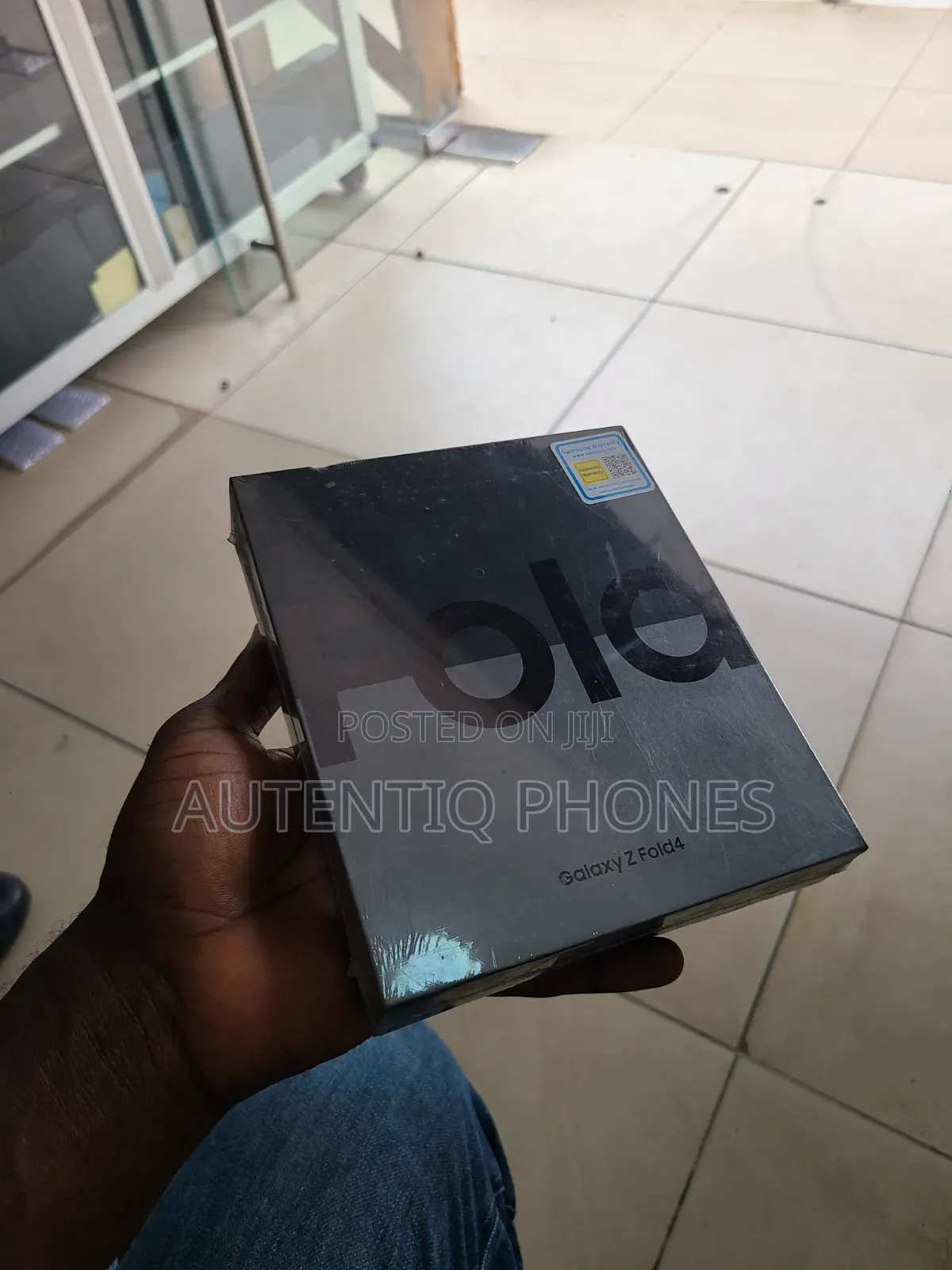 New Samsung Galaxy Z Fold4 256 GB Silver