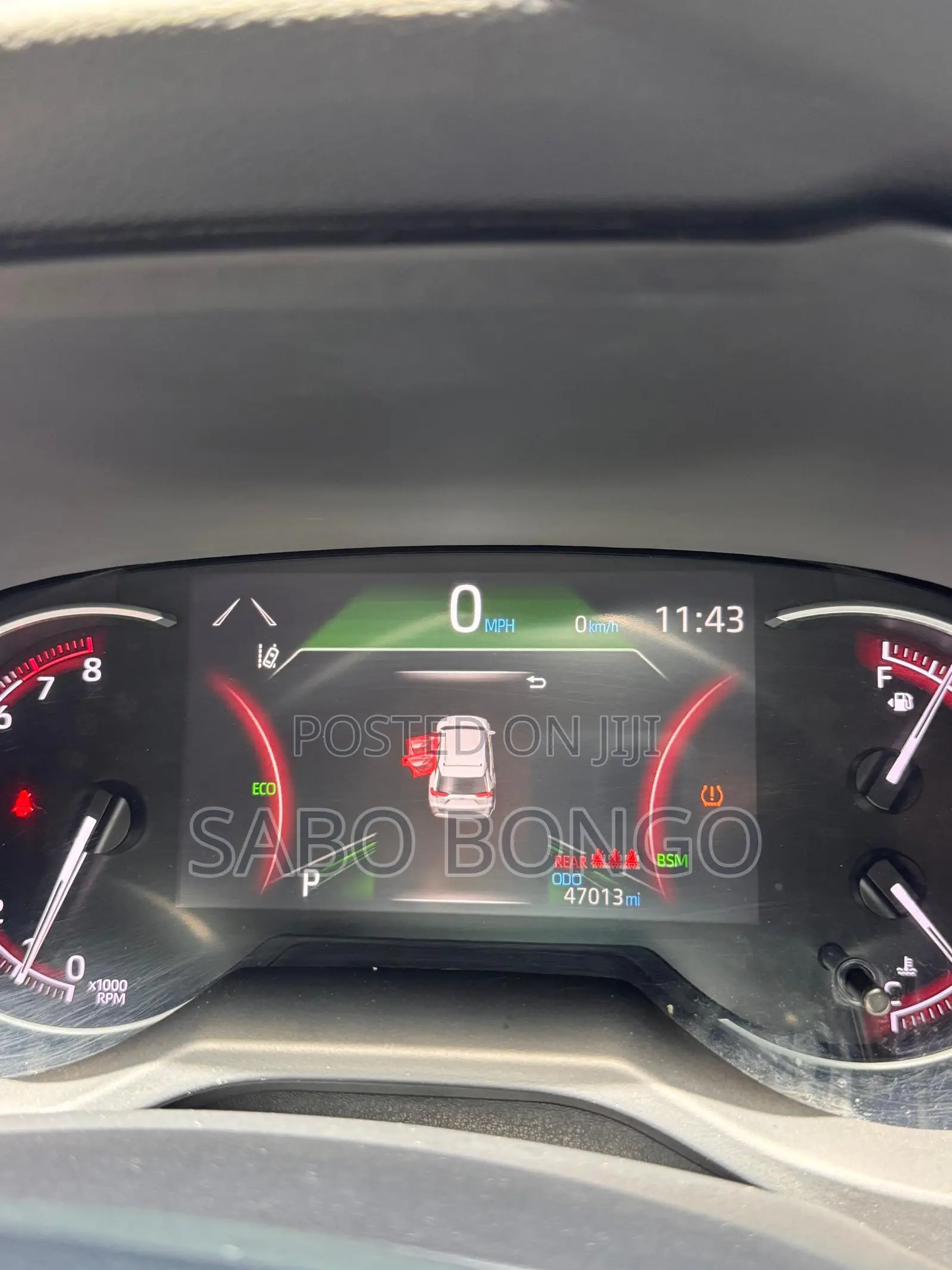 Toyota RAV4 XLE AWD 2023 White
