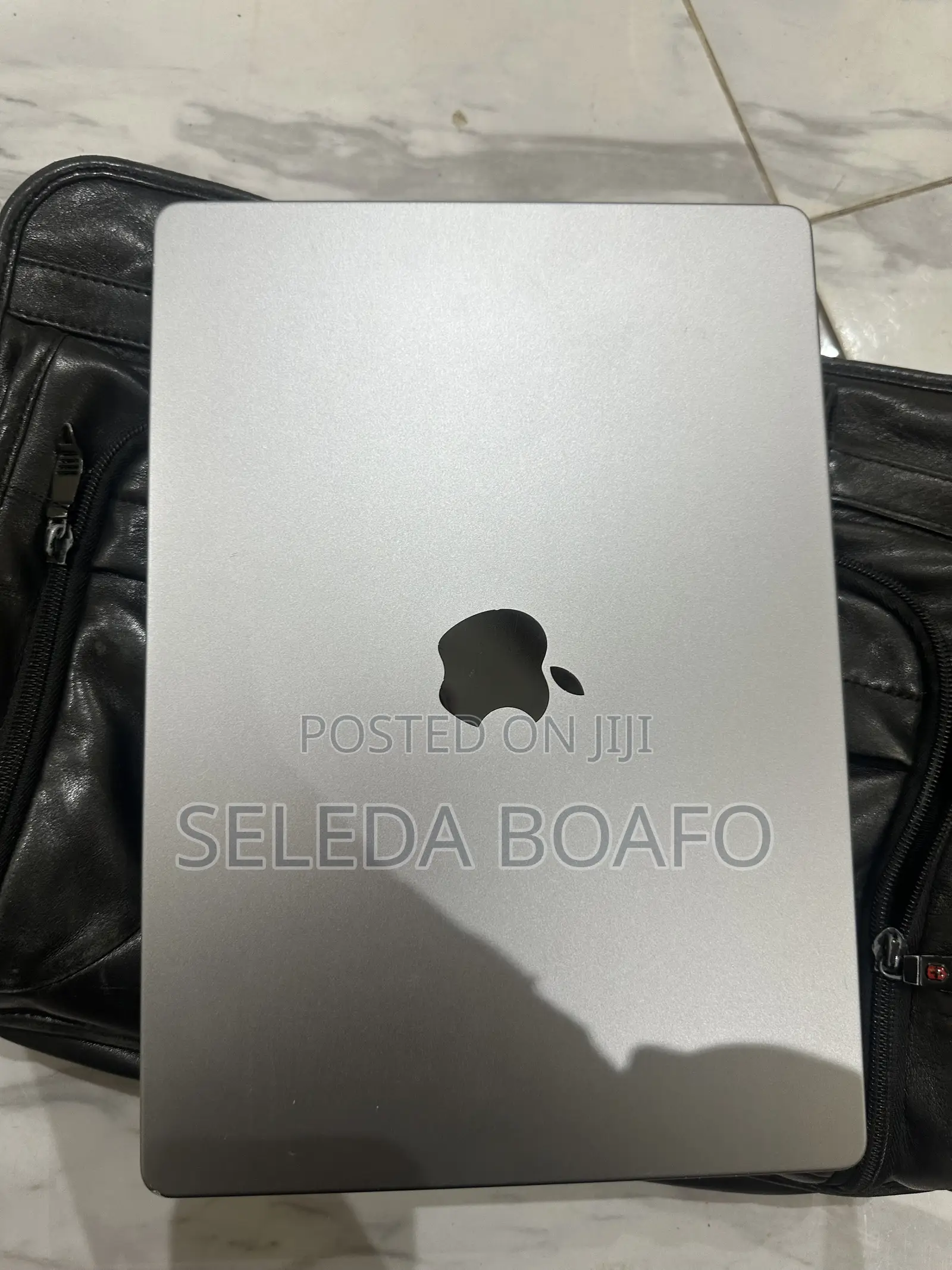Laptop Apple MacBook Pro 2021 M1 16GB Apple M1 Pro SSD 1T