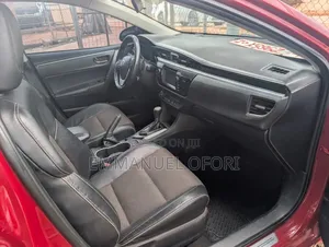 Toyota Corolla 2018 Red