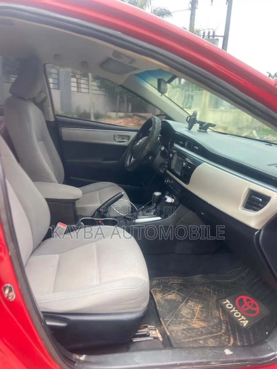 Toyota Corolla 2015 Red