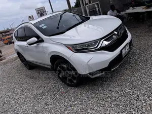 Honda CR-V Touring AWD 2019 White