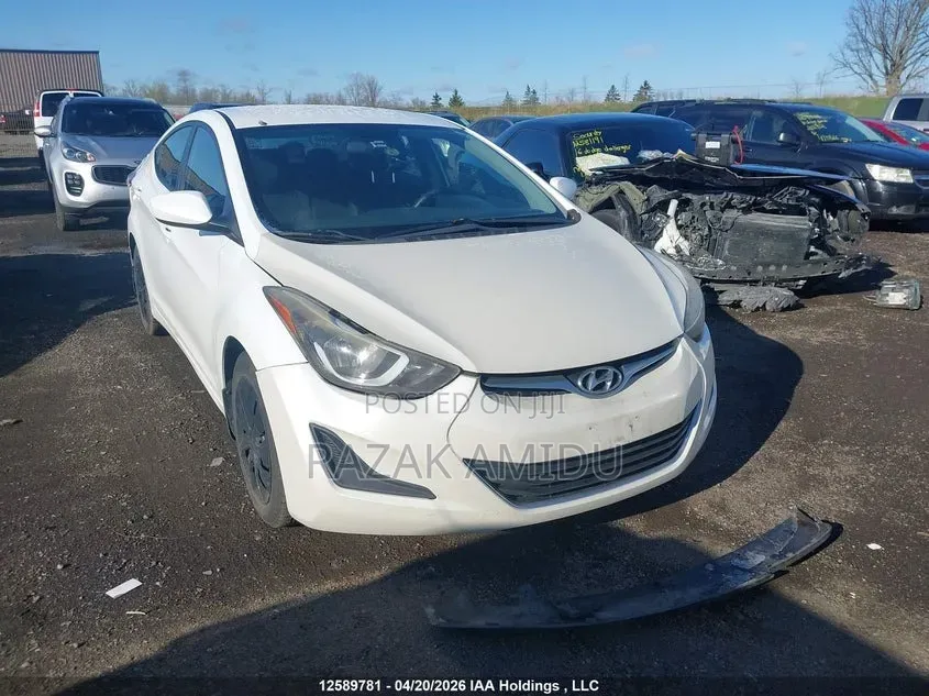 Hyundai Elantra 2015 White