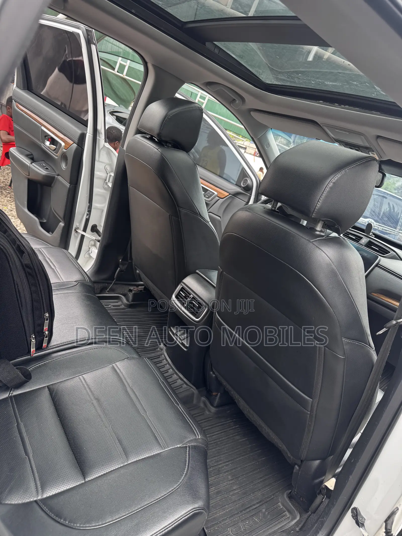 Honda CR-V Touring AWD 2019 White