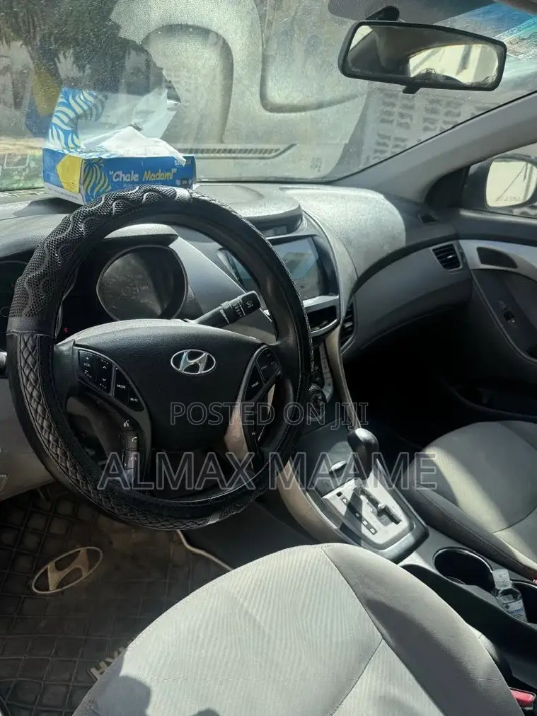 Hyundai Elantra 2012 Gray