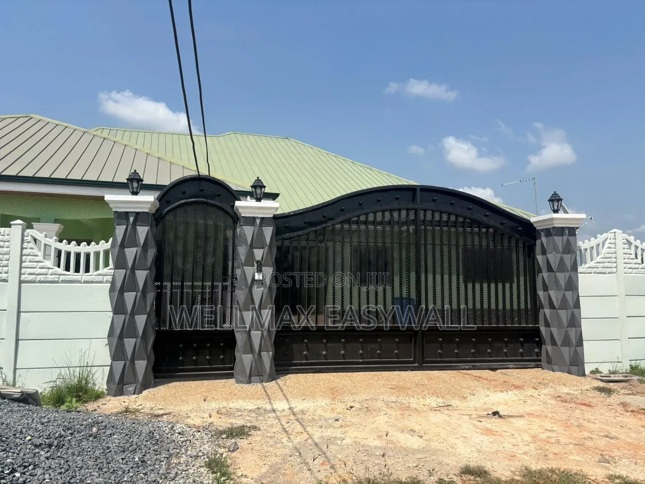 Wallmax Precast Concrete Fencewall
