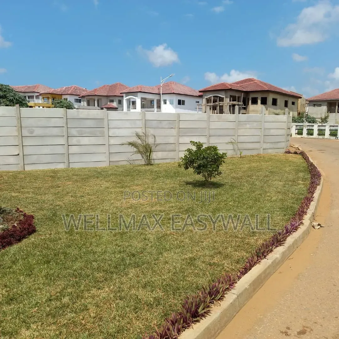 Wallmax Precast Concrete Fencewall