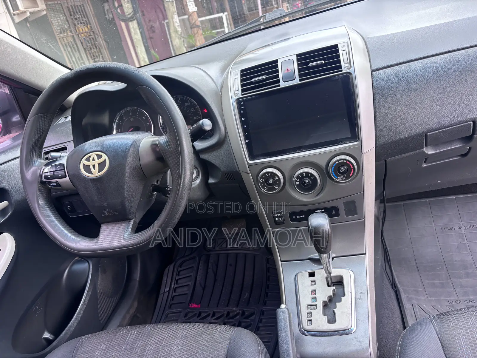 Toyota Corolla 2013 Red