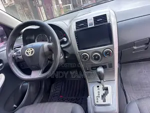 Toyota Corolla 2013 Red