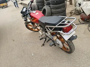 Royal RY125 2025 Red