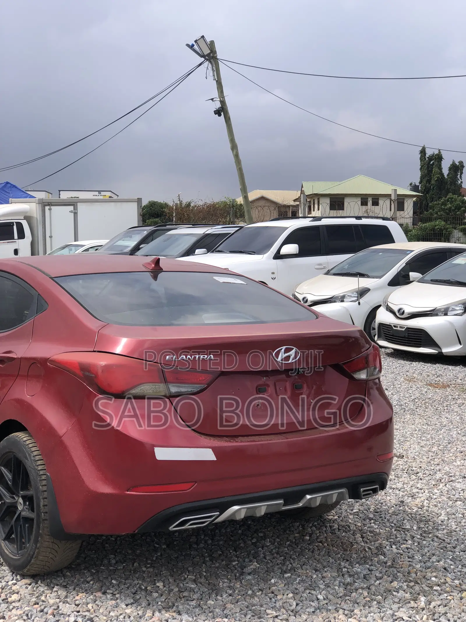 Hyundai Elantra SE 4dr Sedan (1.8L 4cyl 6A) 2015 Red