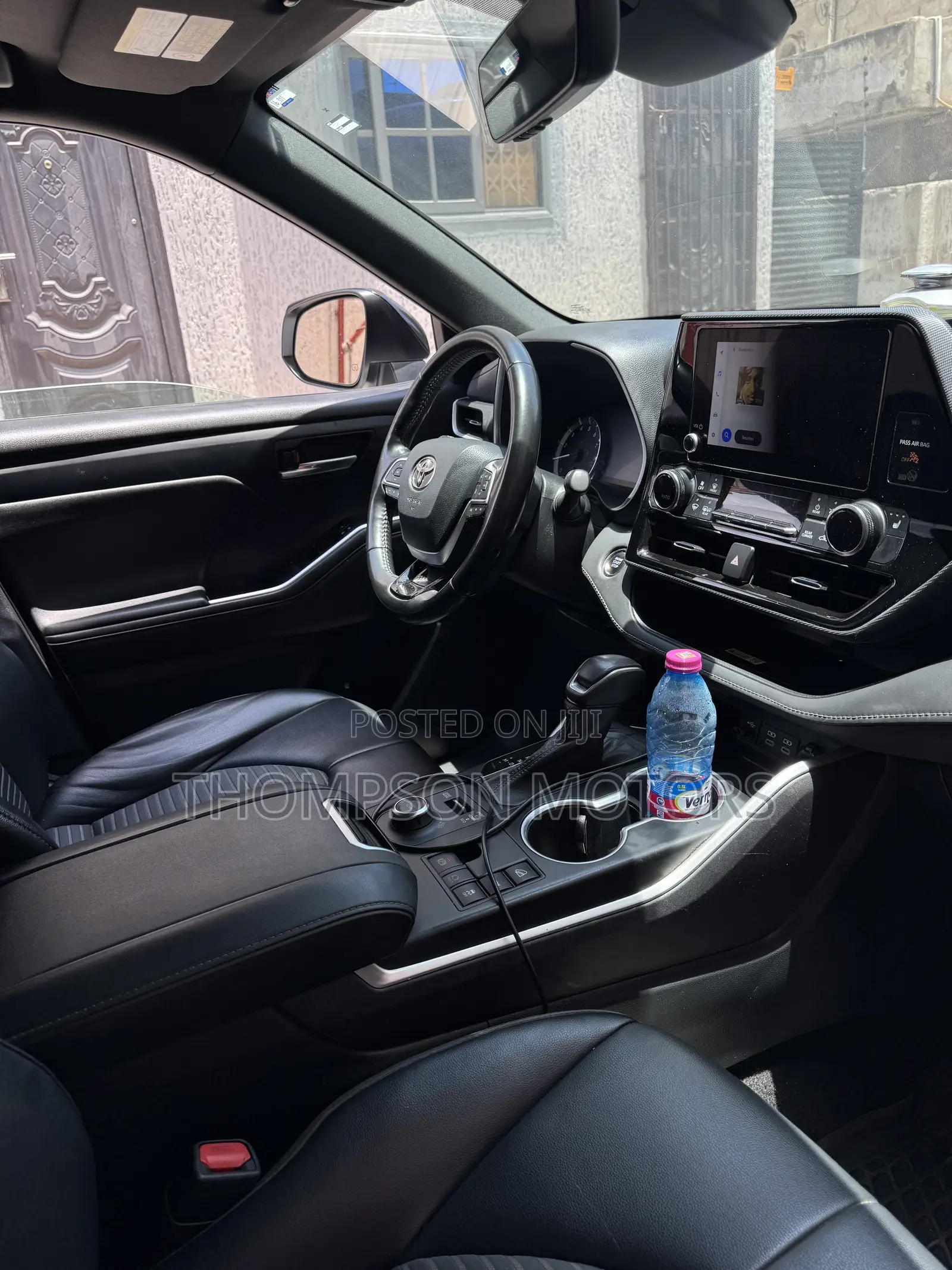 Toyota Highlander XSE AWD 2023 White