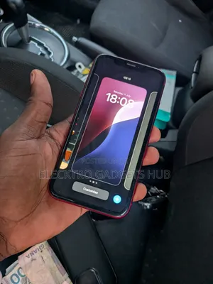 Apple iPhone XR 128 GB Red