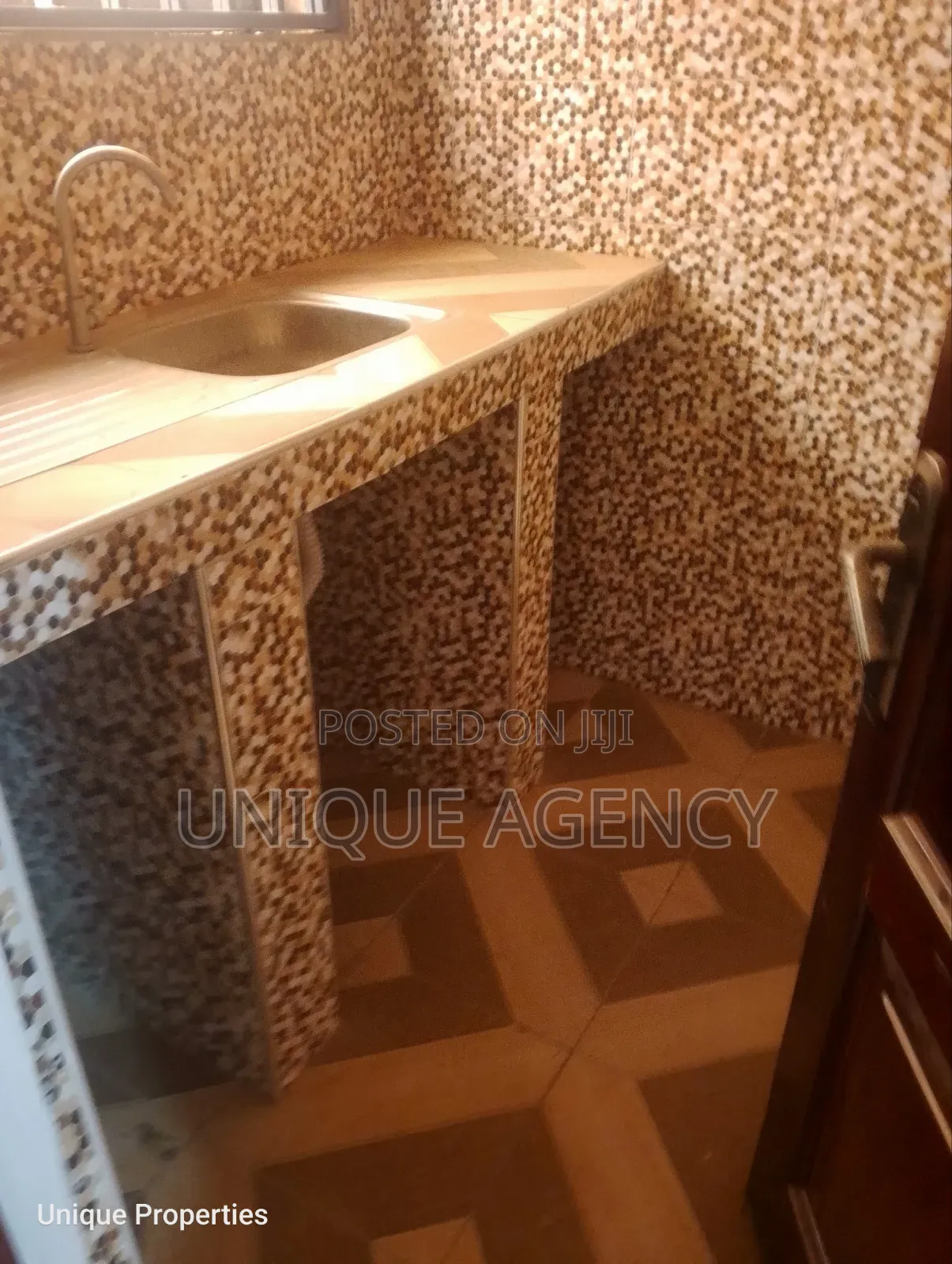 1bdrm Apartment in Valley View Area for rent
