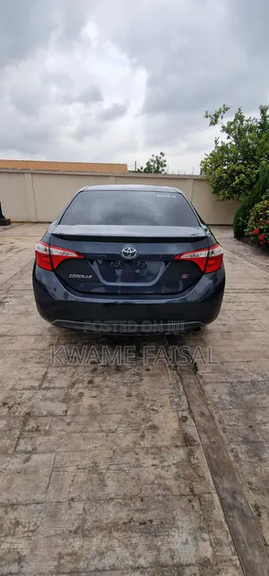 Toyota Corolla S 4dr Sedan (1.8L 4cyl CVT) 2016 Blue